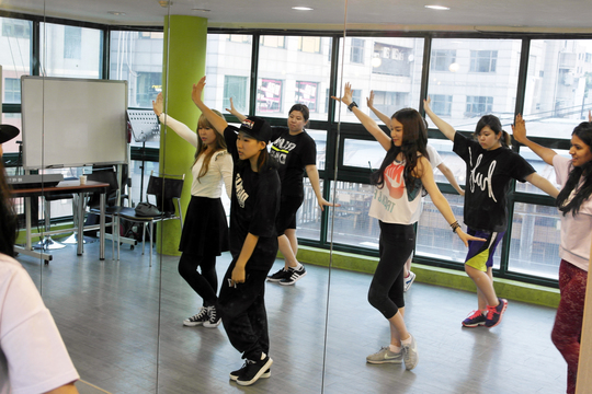 K Popレッスン 韓国語プログラム だれでも留学